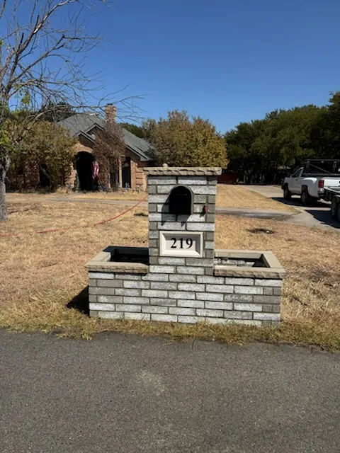 219: Brick Mailbox with Planters & Stone Accents