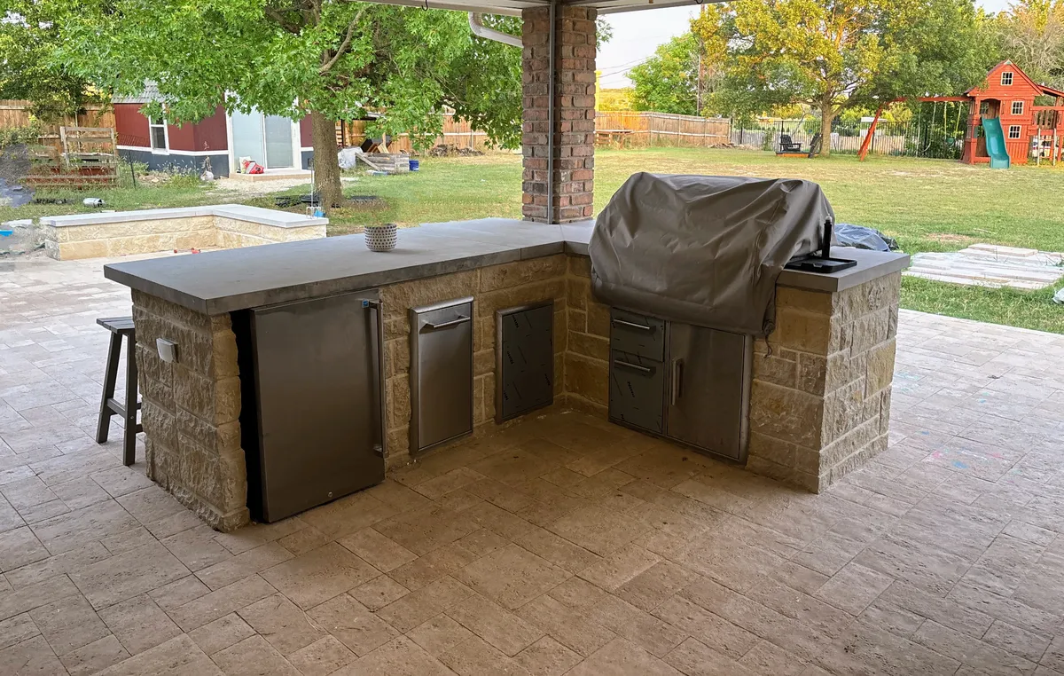 Custom Outdoor Kitchen