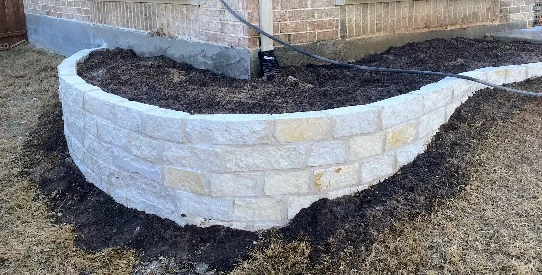 Austin Stone Flower Bed by Parker County Masonry